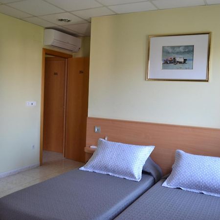 Hostal Bartis Figueres  Camera foto